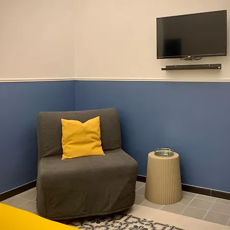 Casa & Bottega 3* Bari